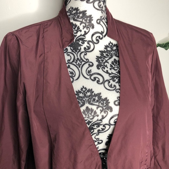 Babette Wine Color Deep V Jacket - Picture 5 of 8